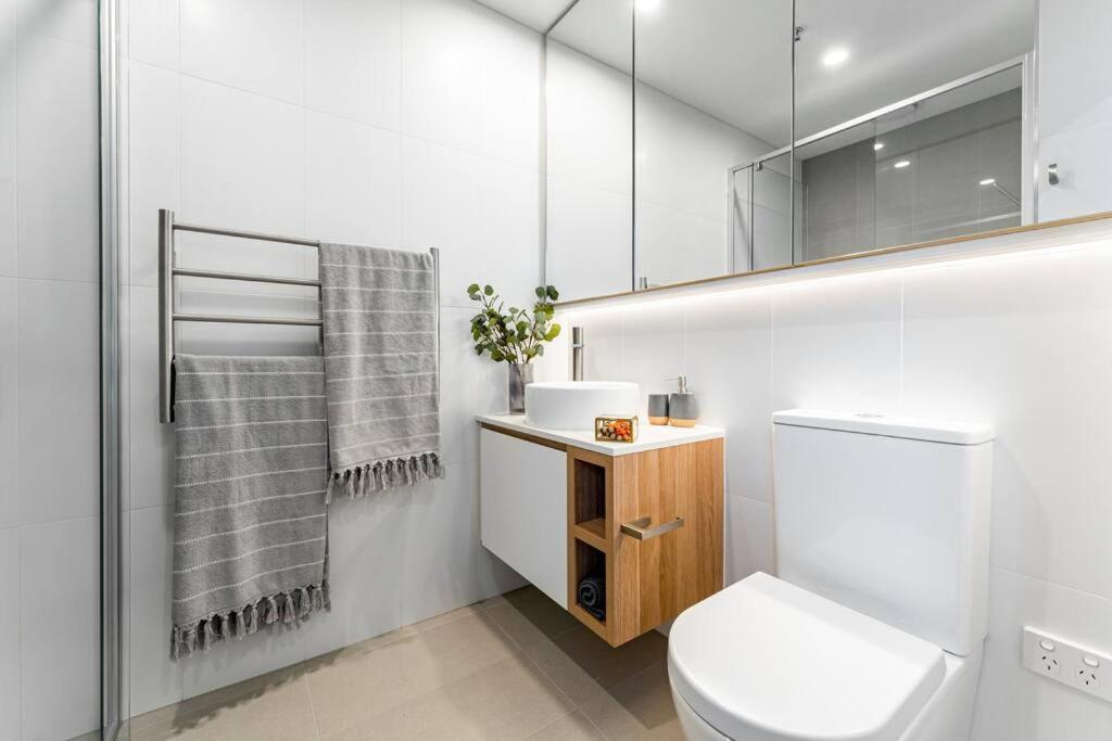 Stayau Luxurious Penthouse 3Br Panoramic Views Box Hill Exterior foto