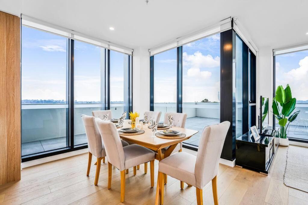 Stayau Luxurious Penthouse 3Br Panoramic Views Box Hill Exterior foto