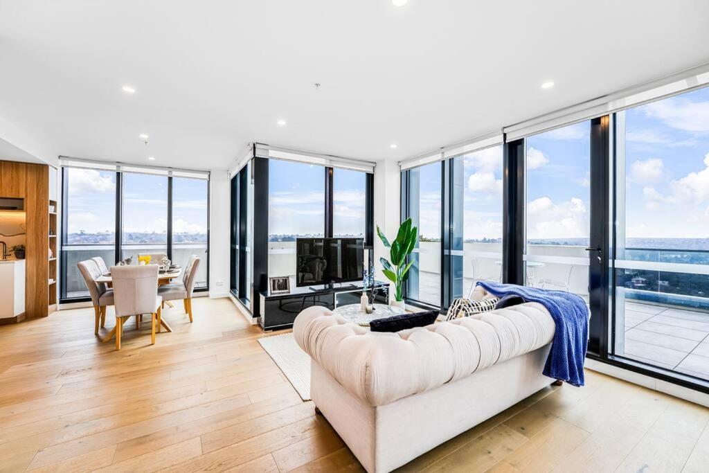 Stayau Luxurious Penthouse 3Br Panoramic Views Box Hill Exterior foto